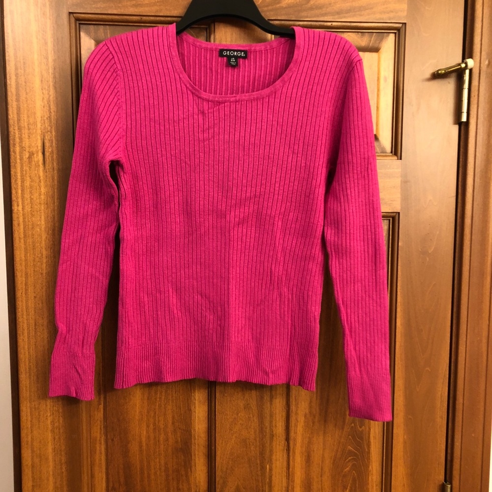 Pink large sweater